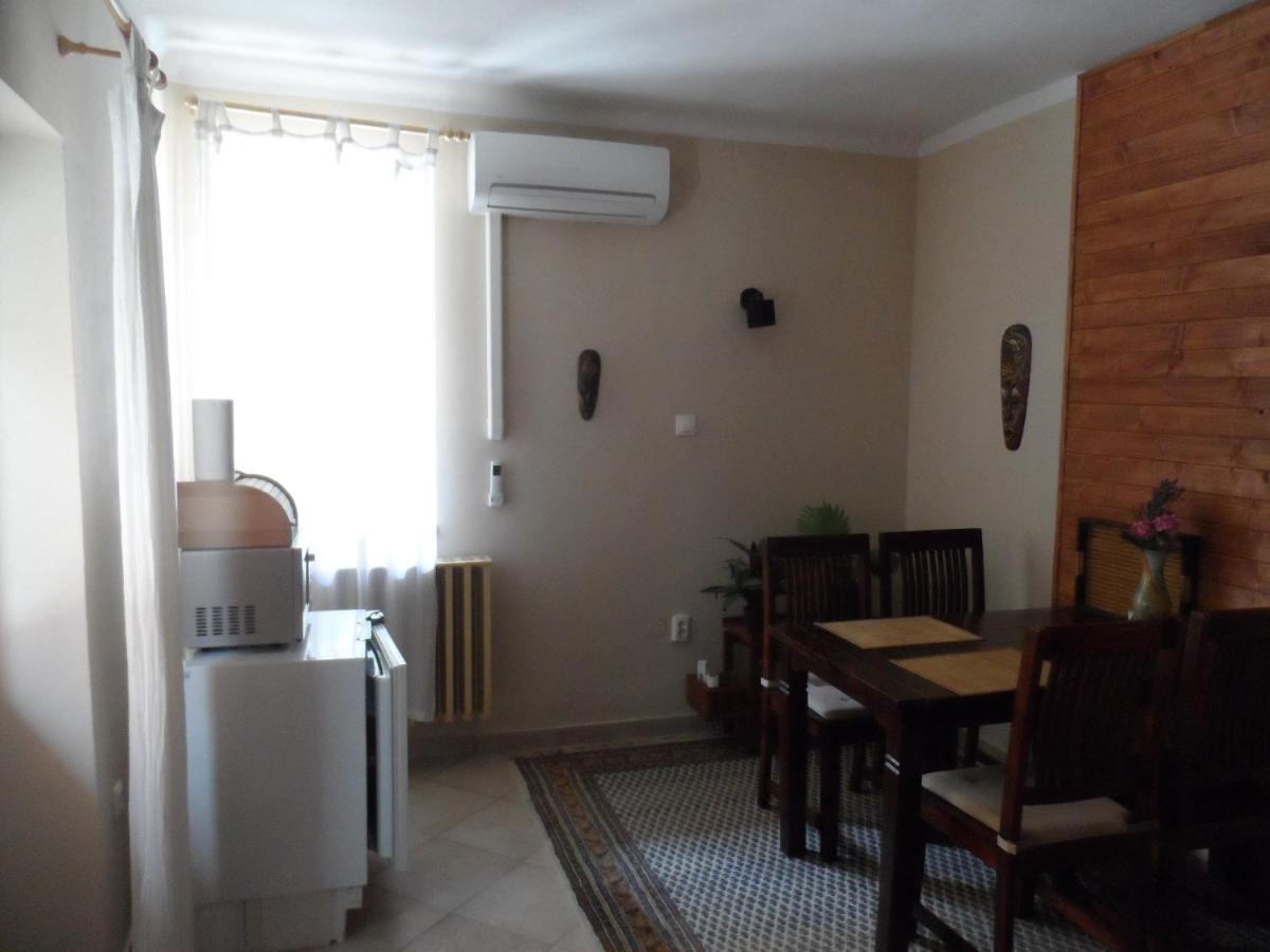 Almagyar Vendeghaz Hotel Eger Buitenkant foto